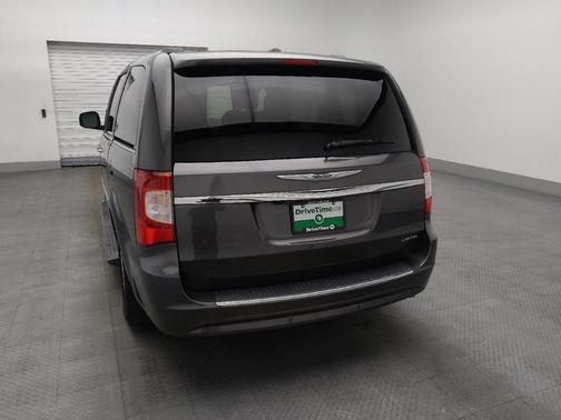 Granite Crystal Metallic Clearcoat 2015 Chrysler Town & Country Limited Platinum