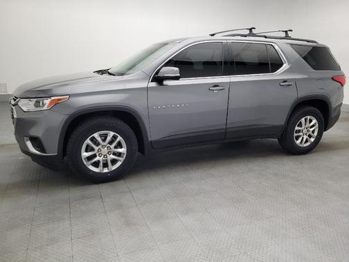 Gray 2020 Chevrolet Traverse LT Cloth