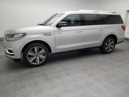 Ingot Silver Metallic 2019 Lincoln Navigator L Select