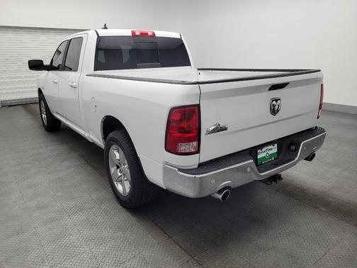 Bright White Clearcoat 2019 RAM 1500 Big Horn