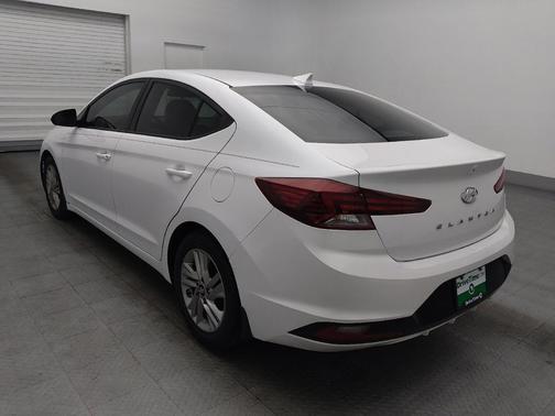 Quartz White Pearl 2019 Hyundai ELANTRA SEL