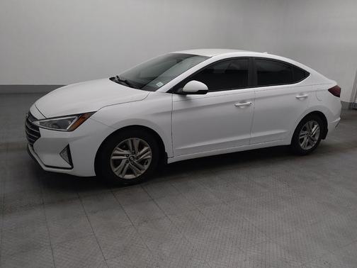 Quartz White Pearl 2019 Hyundai ELANTRA SEL