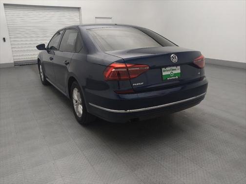 2018 Volkswagen Passat 2.0T S