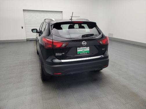 2018 Nissan Rogue Sport SV