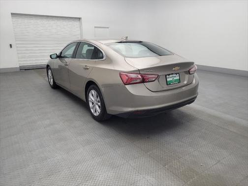 2022 Chevrolet Malibu FWD LT