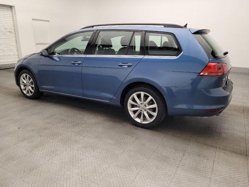 2016 Volkswagen Golf SportWagen TSI SE 4-Door