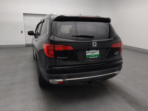 Black 2017 Honda Pilot Elite