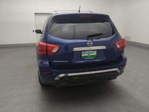 2018 Nissan Pathfinder S