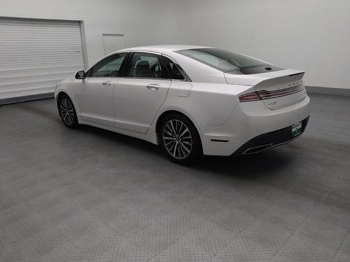 2017 Lincoln MKZ Base
