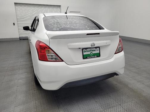 2018 Nissan Versa 1.6 SV