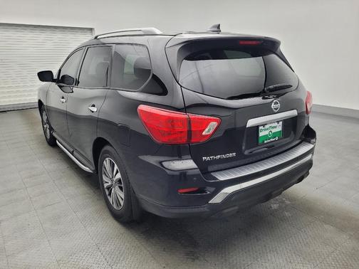 2020 Nissan Pathfinder S 2WD