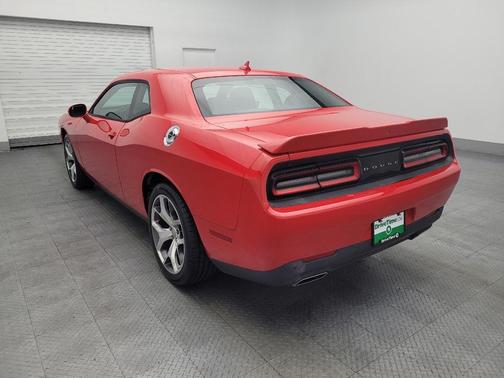 2015 Dodge Challenger SXT Plus