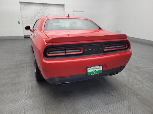 2015 Dodge Challenger SXT Plus