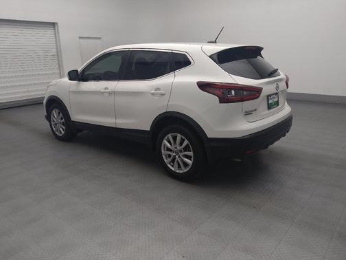 2022 Nissan Rogue Sport S