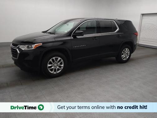 Mosaic Black Metallic 2020 Chevrolet Traverse LS