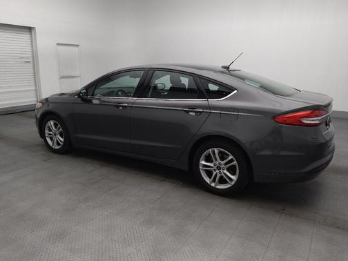 Magnetic Metallic 2018 Ford Fusion SE