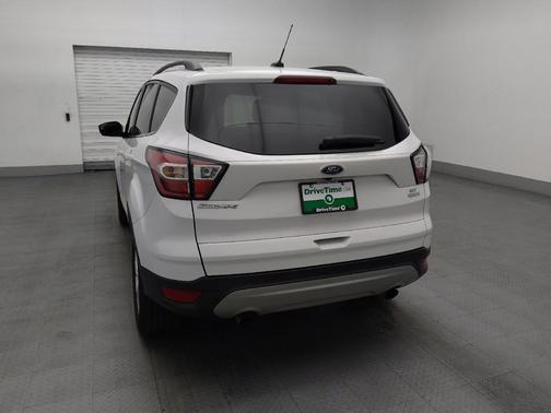 White 2018 Ford Escape SE