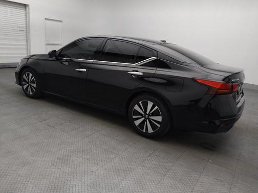Super Black 2019 Nissan Altima 2.5 SL