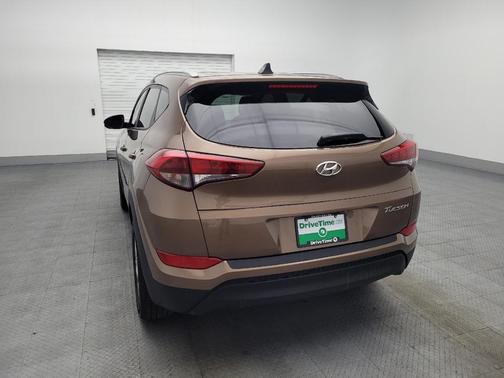2017 Hyundai TUCSON SE Plus
