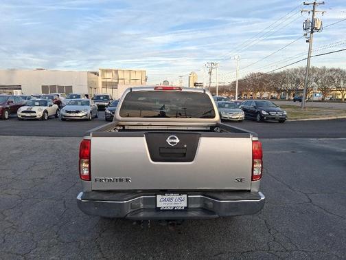 2006 Nissan Frontier SE Crew Cab