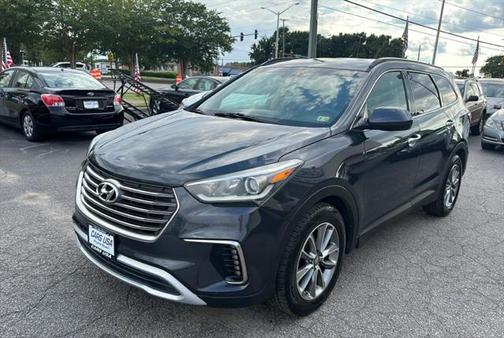 2017 Hyundai SANTA FE SE