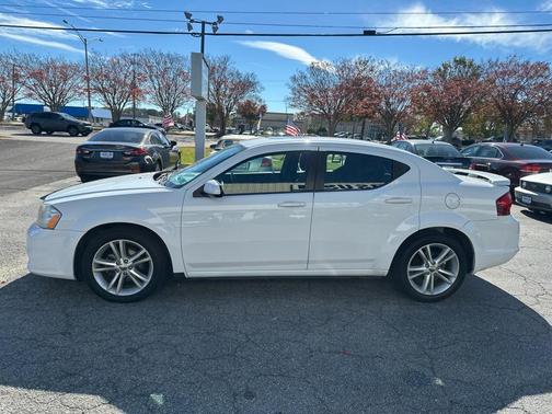 2012 Dodge Avenger SXT