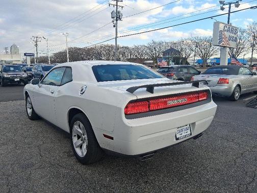 2014 Dodge Challenger SXT