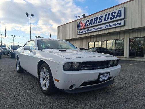 2014 Dodge Challenger SXT