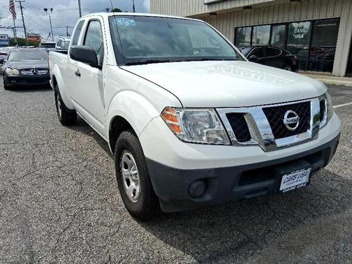 2017 Nissan Frontier S