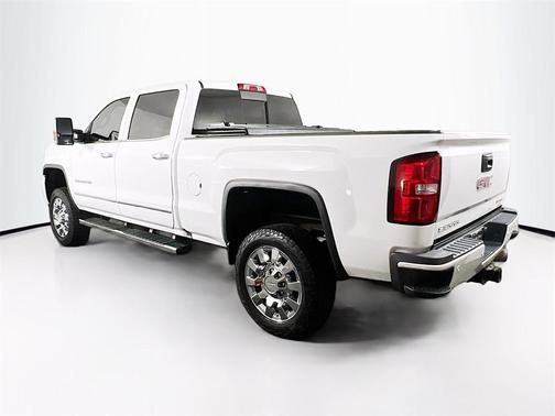 2017 GMC Sierra 2500 Denali
