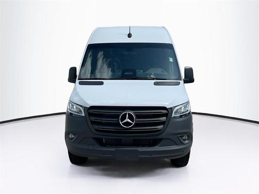 2025 Mercedes-Benz Sprinter 2500 High Roof