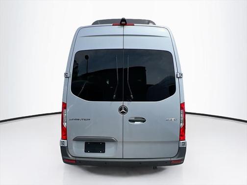 2025 Mercedes-Benz Sprinter 2500 High Roof