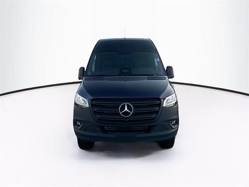 2026 Mercedes-Benz Sprinter 2500 Cargo 170 WB
