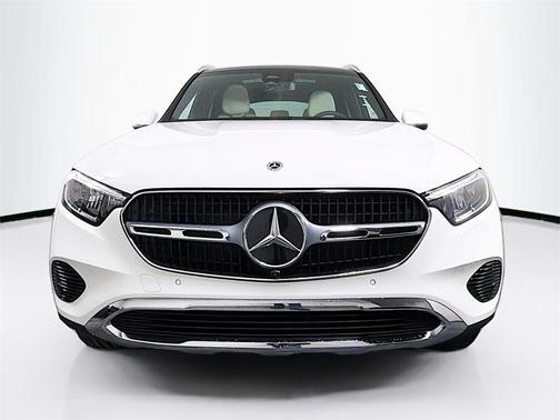 2026 Mercedes-Benz GLC 300 4MATIC