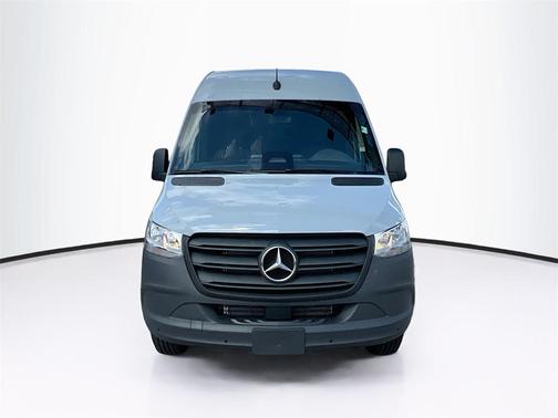2025 Mercedes-Benz Sprinter 2500 High Roof