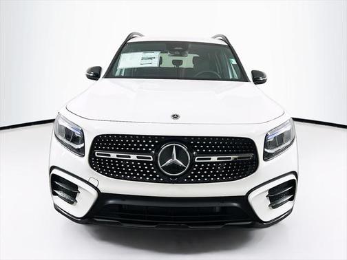 2025 Mercedes-Benz GLB 250 4MATIC