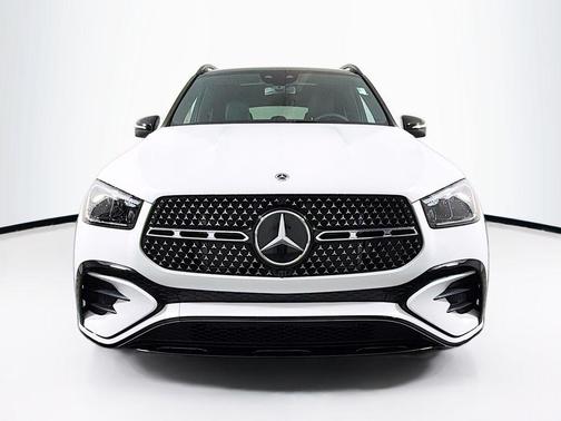 Manufaktur Moon 2026 Mercedes-Benz GLE 450 4MATIC