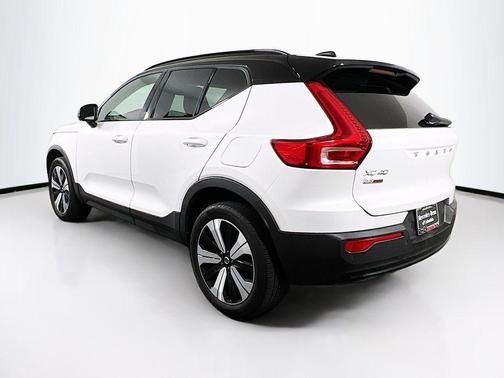 2023 Volvo XC40 Recharge Pure Electric Twin Core