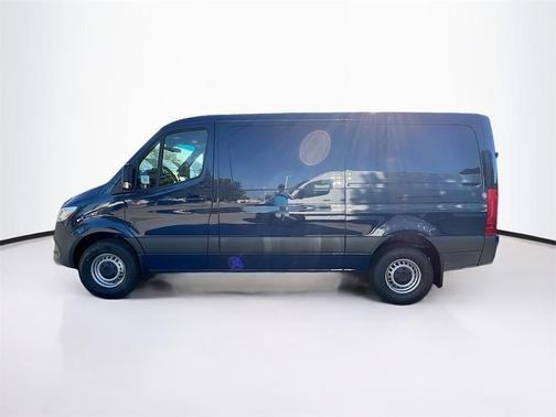 2025 Mercedes-Benz Sprinter 2500 Standard Roof