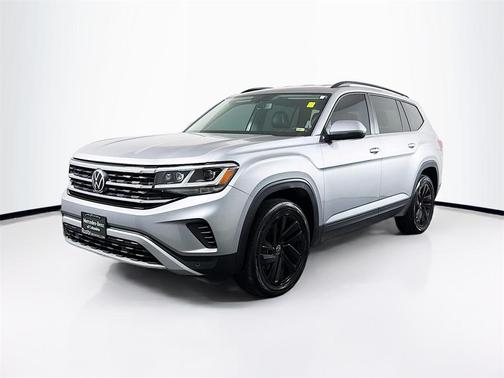 2022 Volkswagen Atlas 3.6L SE w/Technology