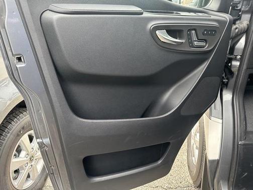 2023 Mercedes-Benz Sprinter 2500 Standard Roof