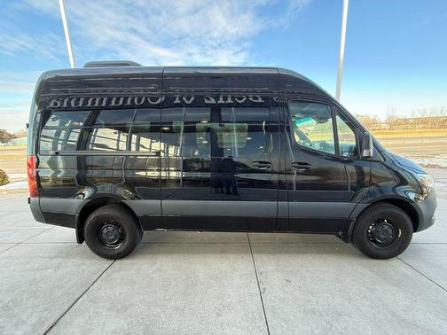 2024 Mercedes-Benz Sprinter 2500 Standard Roof