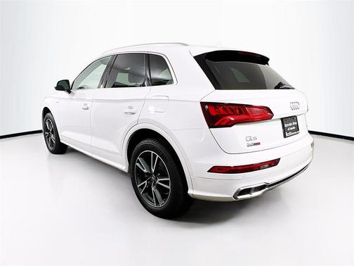 2020 Audi Q5 Premium Plus 55 TFSI e quattro S tronic