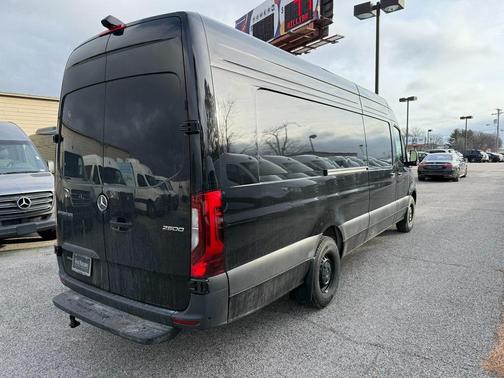 2024 Mercedes-Benz Sprinter 2500 Cargo 170 WB