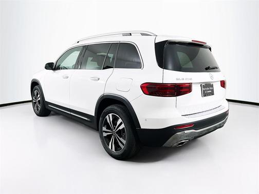 2025 Mercedes-Benz GLB 250 4MATIC