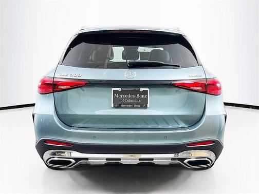 2026 Mercedes-Benz GLC 300 4MATIC