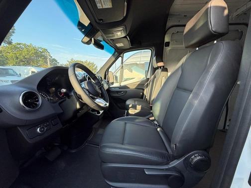 2025 Mercedes-Benz Sprinter 3500XD High Roof