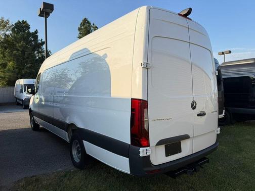 2025 Mercedes-Benz Sprinter 3500XD High Roof