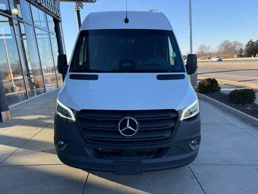 2025 Mercedes-Benz Sprinter 3500XD High Roof