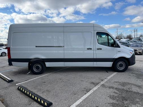 2024 Mercedes-Benz Sprinter 2500 High Roof